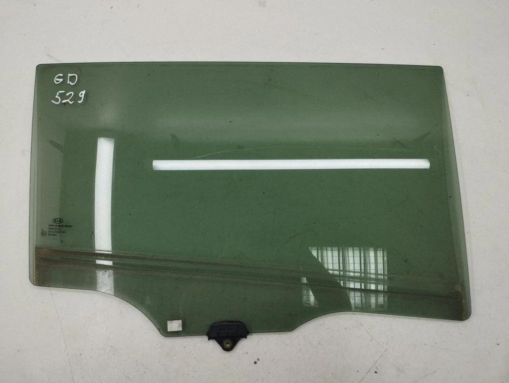 Rear door window glass – right