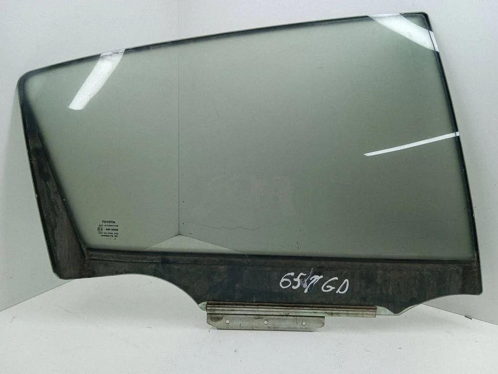 Rear door window glass 43R00048