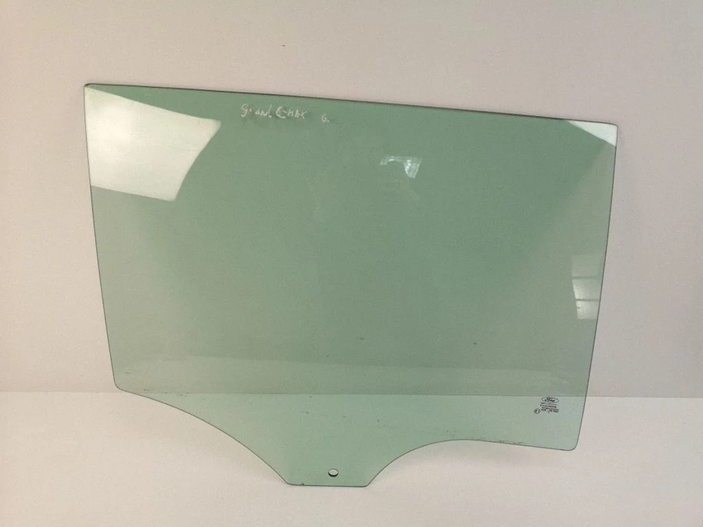 Rear door window glass – right
