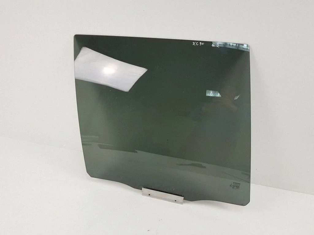 Rear door window glass – right
