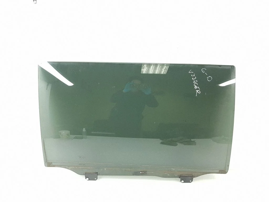 Rear door window glass 43R001385