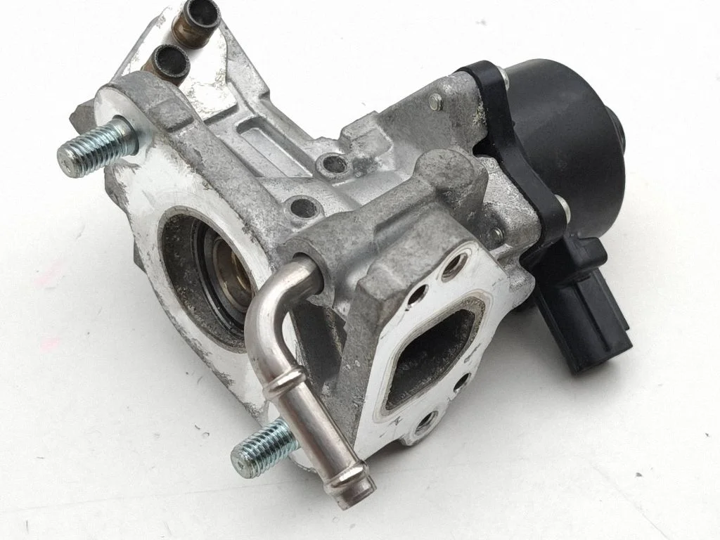 EGR valve 25620F2020