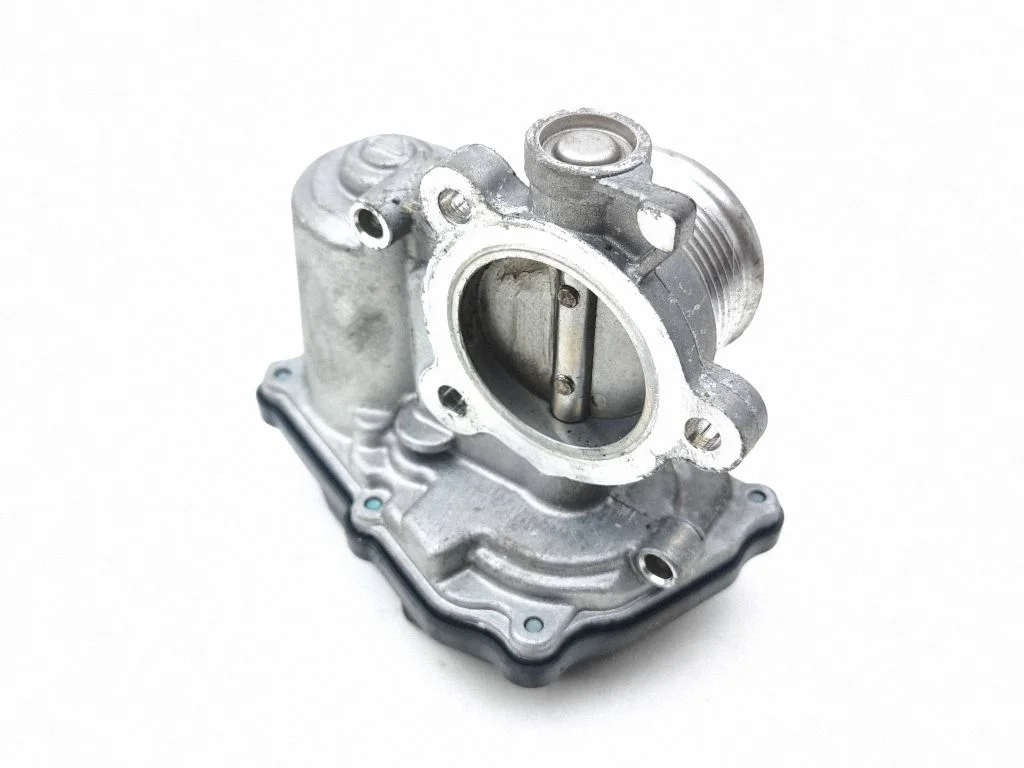 EGR valve 04L131501B