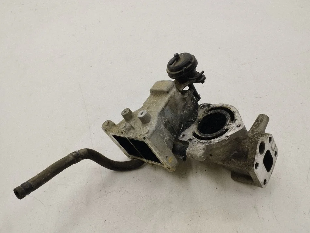 EGR valve – Opel Antara (2006-2016)