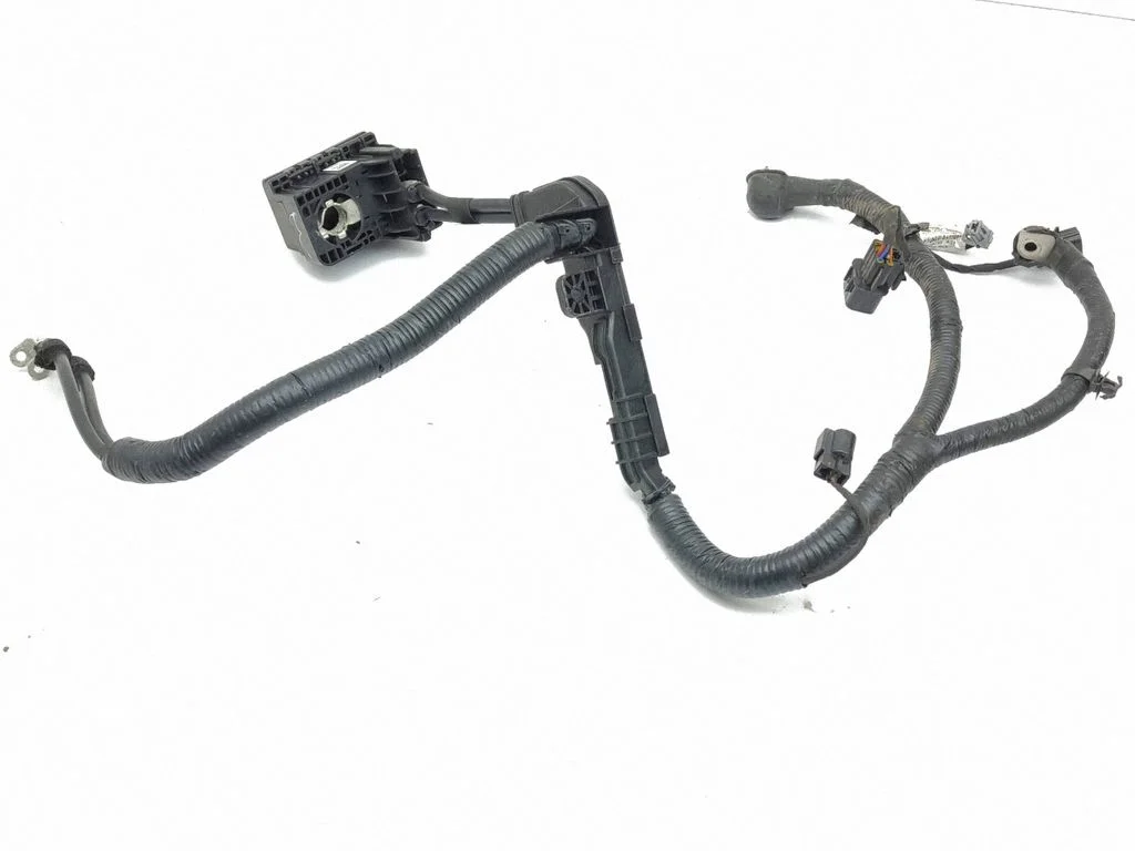 Positive cable (battery) 91855Q0280