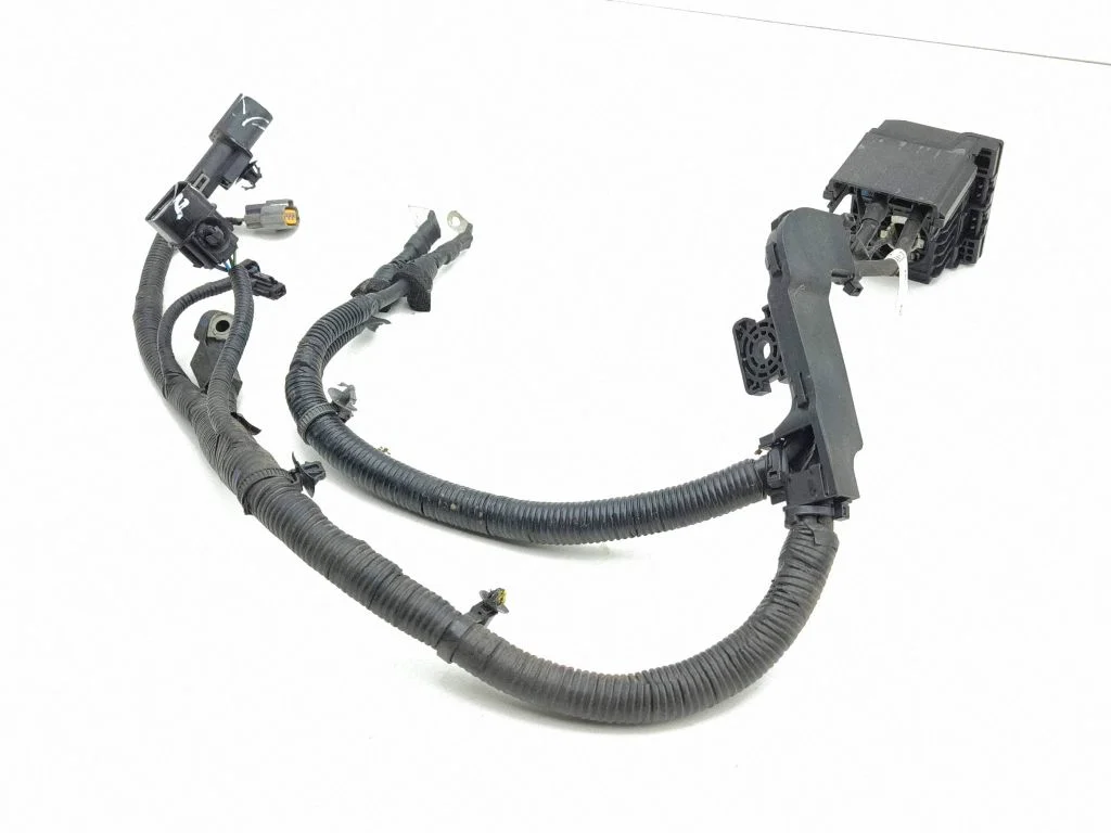 Positive cable (battery) 91855G4040