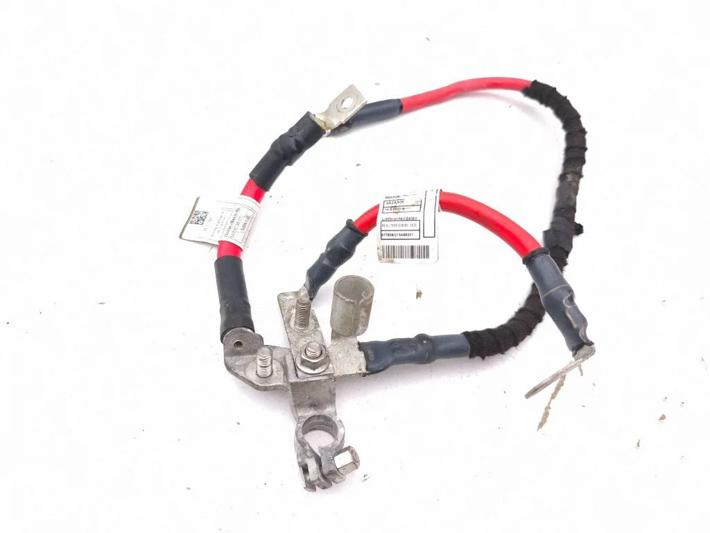 Positive cable (battery) – BMW 2 Series Active Tourer U06 (2021-)