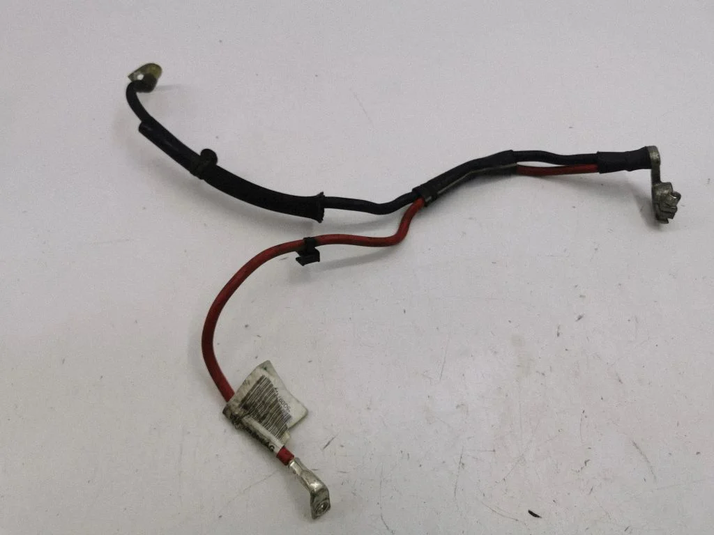 Positive cable (battery) – Volkswagen Passat CC (2008-2016)
