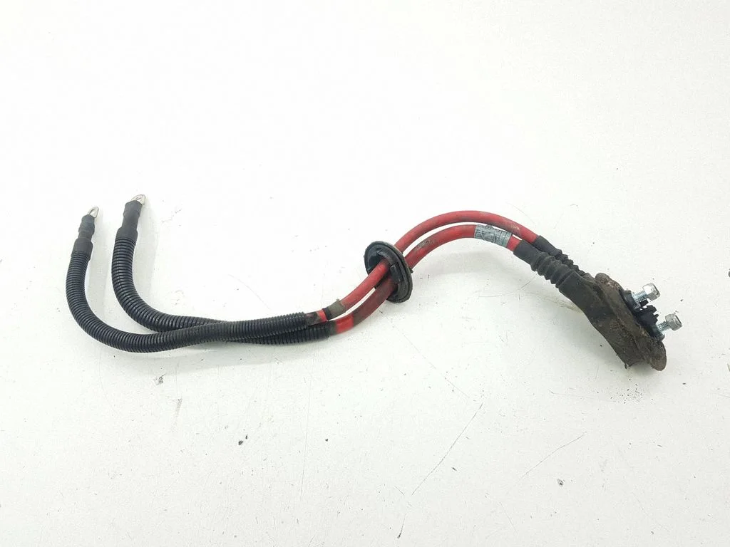 Positive cable (battery) 3904900