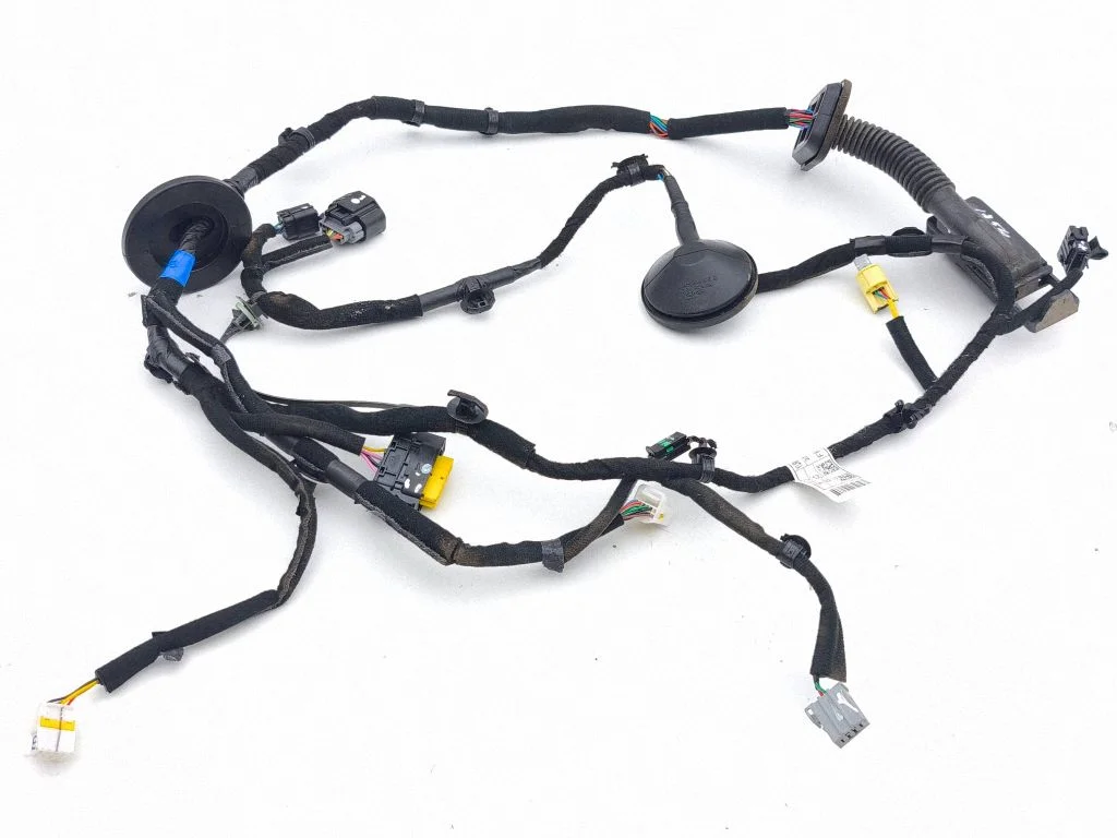 Esiukse juhtmestik 91610A0130