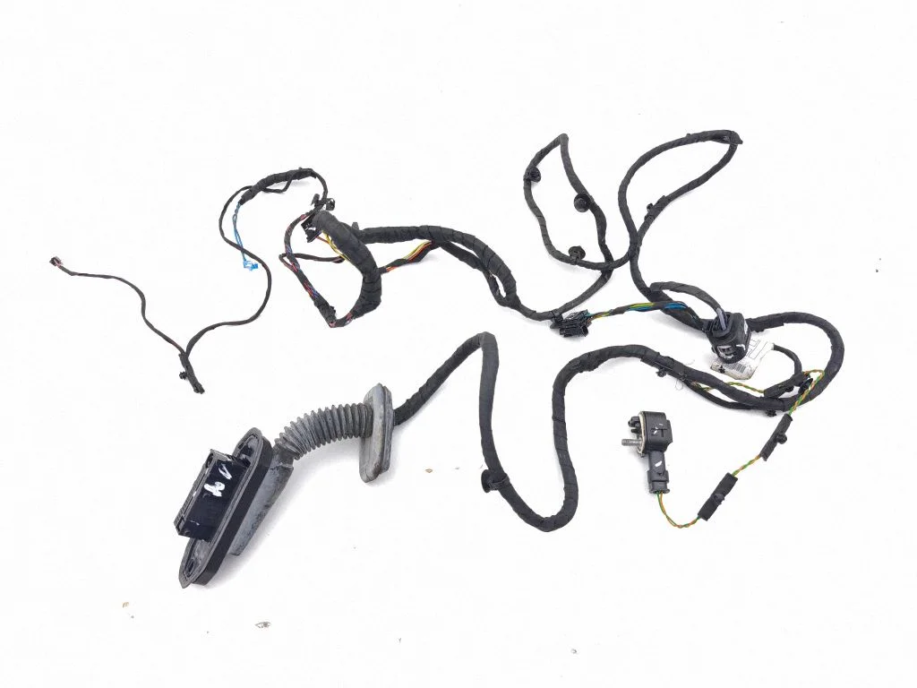 Esiukse juhtmestik 9273445