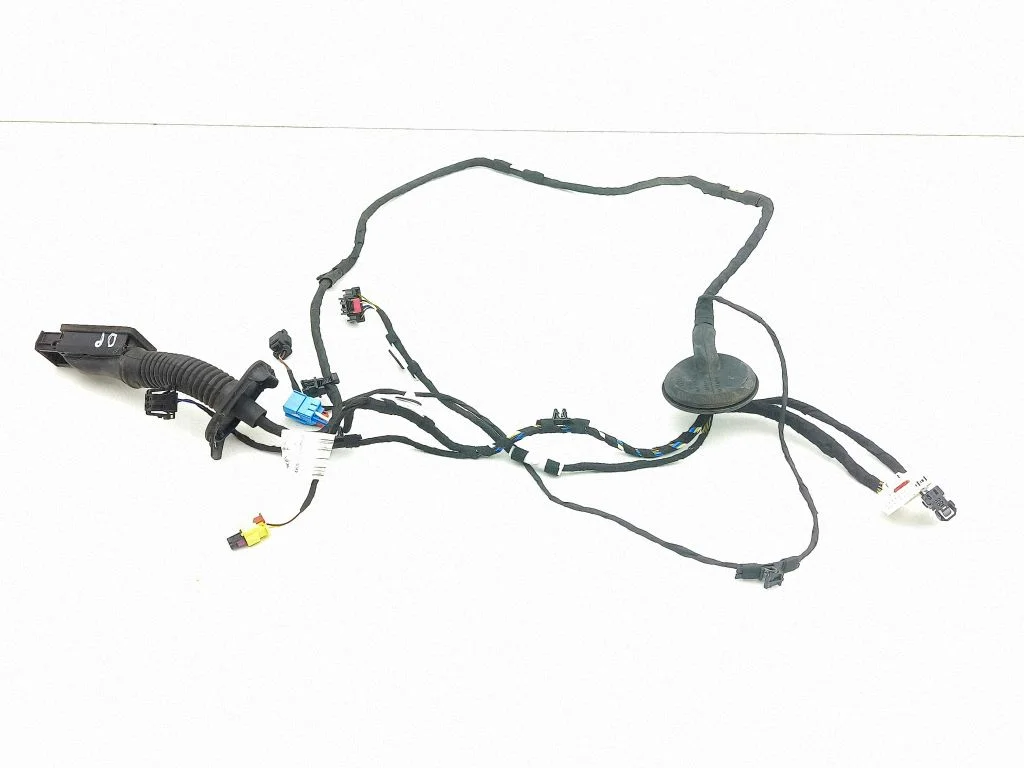 Esiukse juhtmestik 4K5971029D