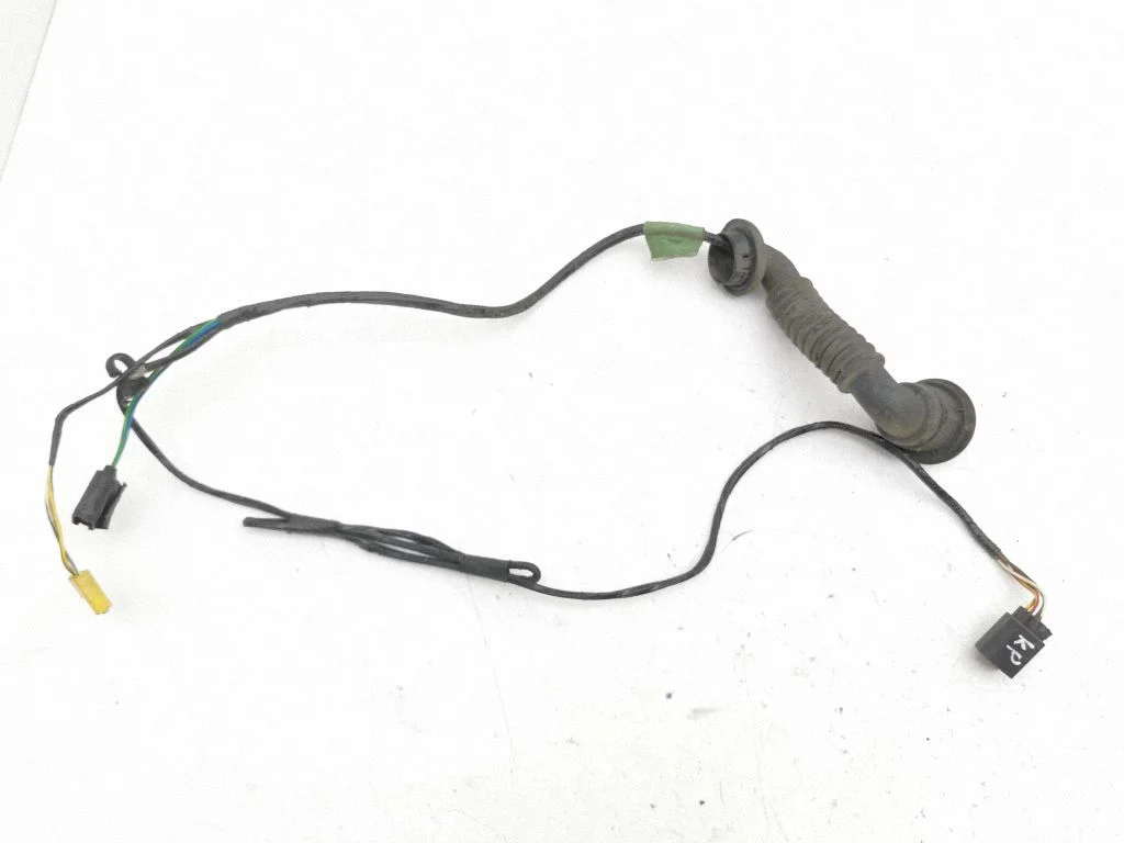 Front door wiring loom 91AG014A584AC – Ford Orion (1991-1993)