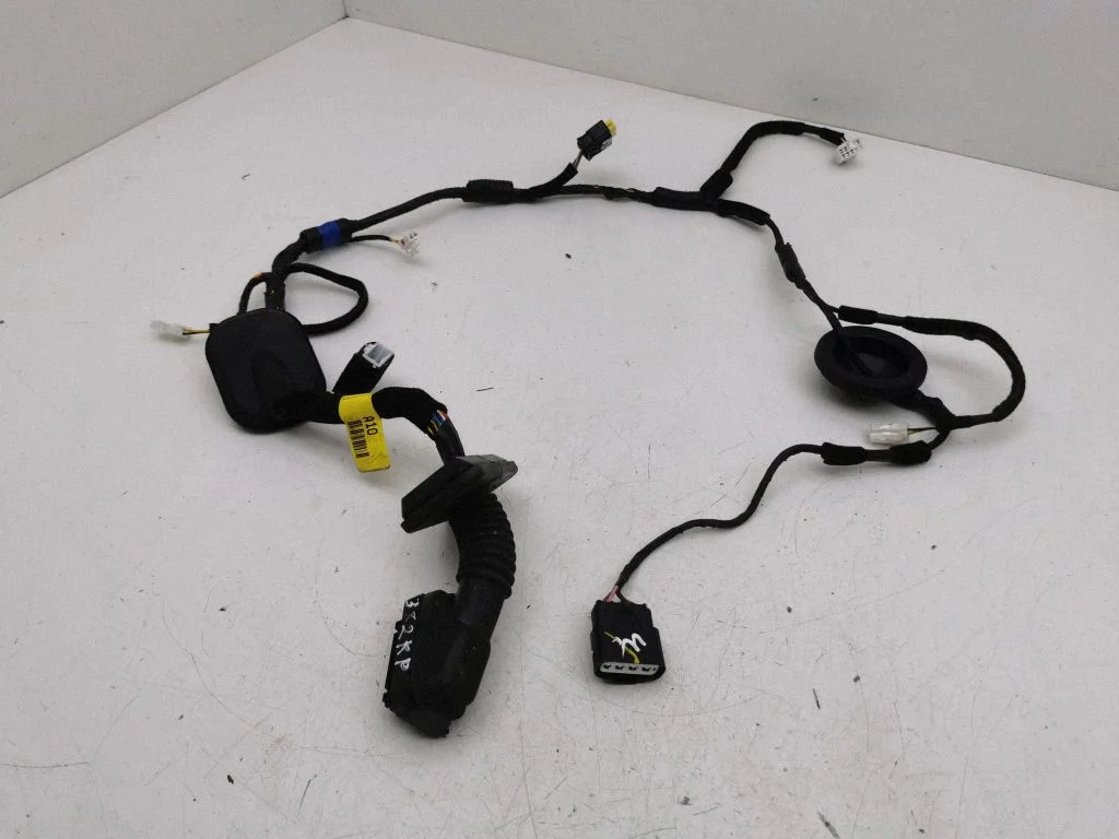 Front door wiring loom – Hyundai i40 (2011-)