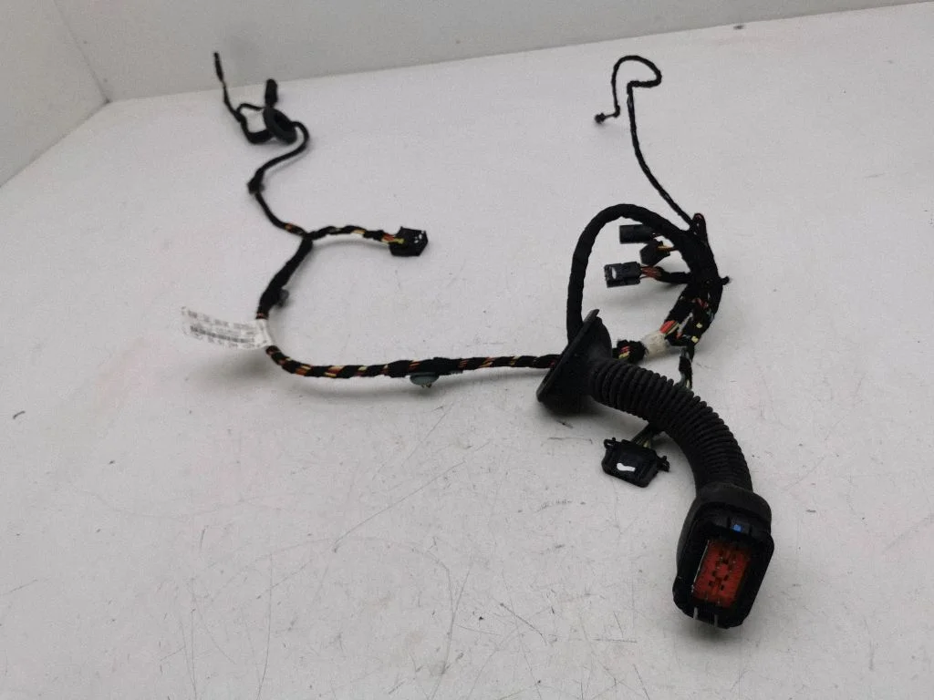 Priekšējo durvju vadu instalācija – Mercedes-Benz ML klase W164 (2005-2011)