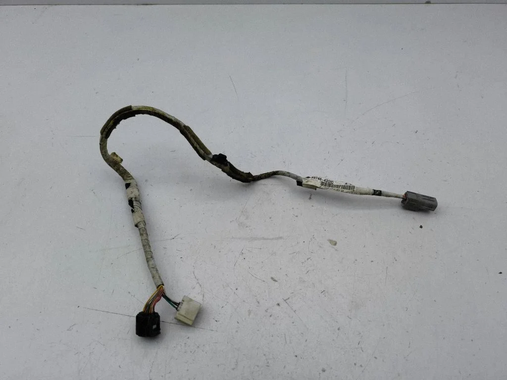 Esiukse juhtmestik – Toyota RAV 4 (XA30) (2006-2016)