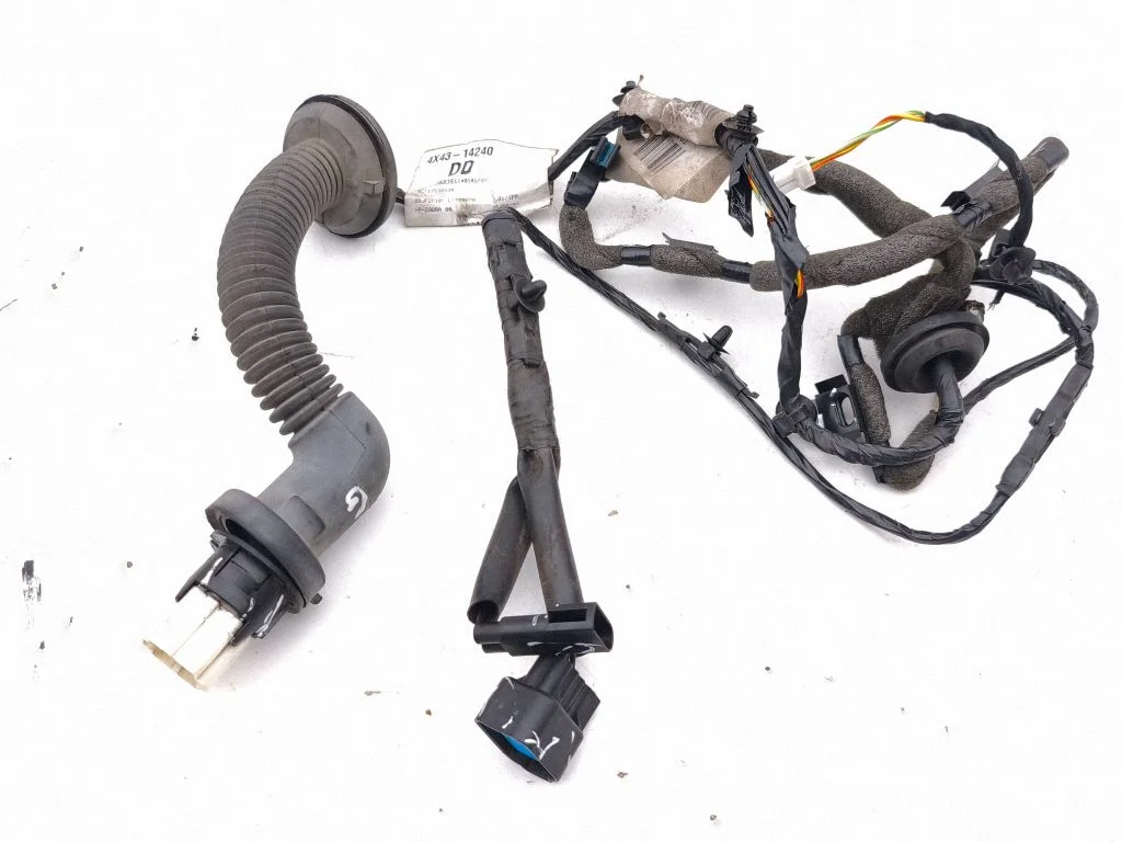 Rear door wiring loom 4X4314240DD