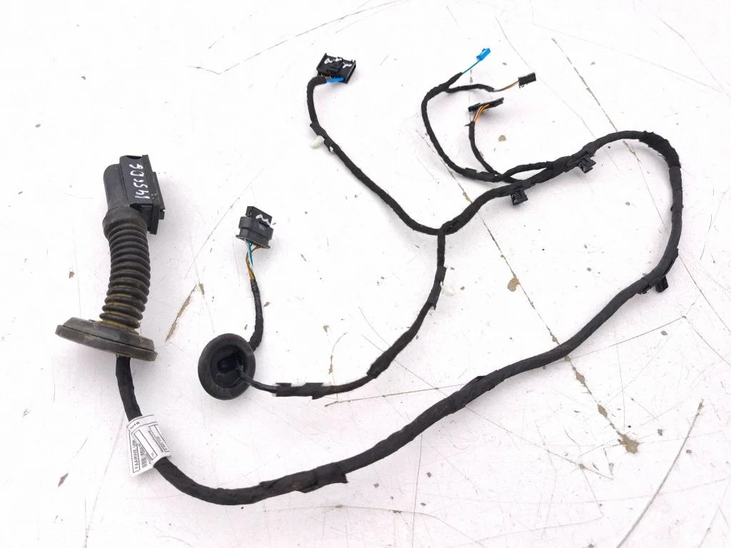 Rear door wiring loom – BMW 2 Series Active Tourer U06 (2021-)
