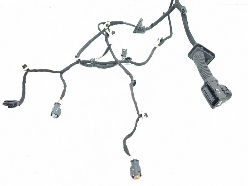 Aizmugurējo durvju vadu instalācija – Peugeot 3008 III (2023-)