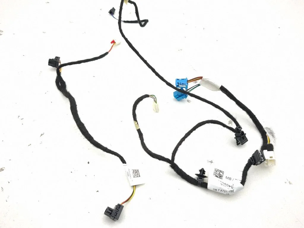 Rear door wiring loom A2059061805