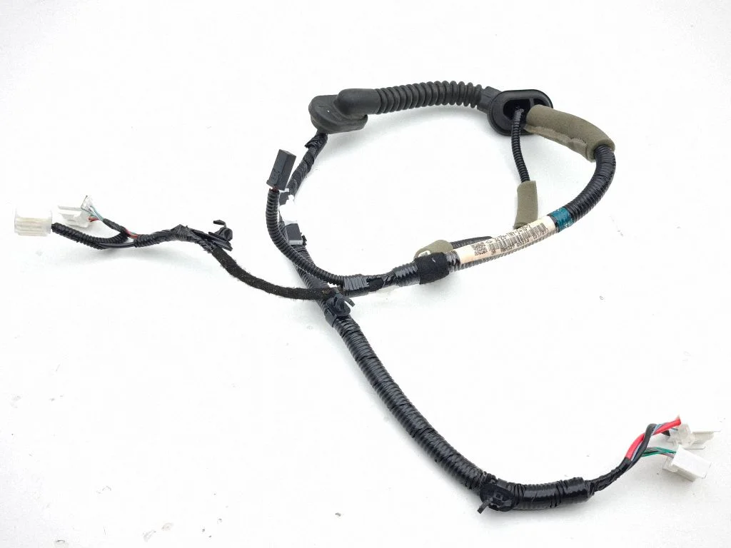 Rear door wiring loom 32129TNYJ4102