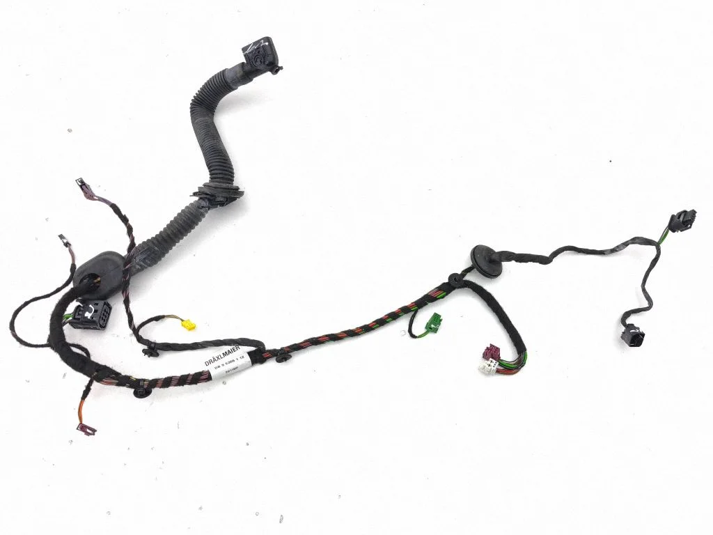 Tagaukse juhtmestik – Mercedes-Benz CLS-klass C218 X218 (2011-2017)