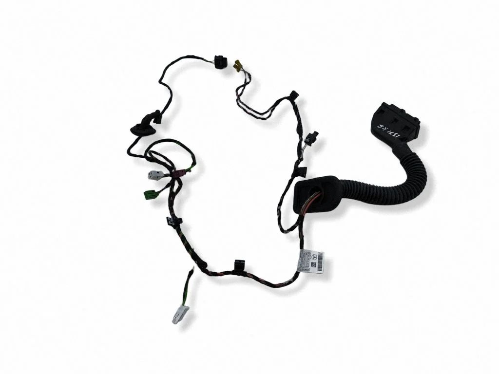 Tagaukse juhtmestik A1675401429