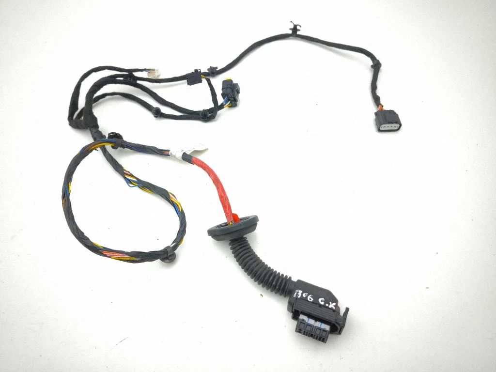 Rear door wiring loom – Hyundai Tucson TL (2015-)