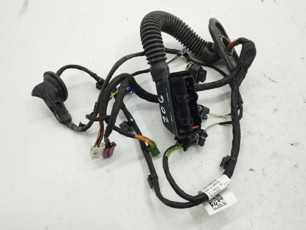 Rear door wiring loom A2135406831