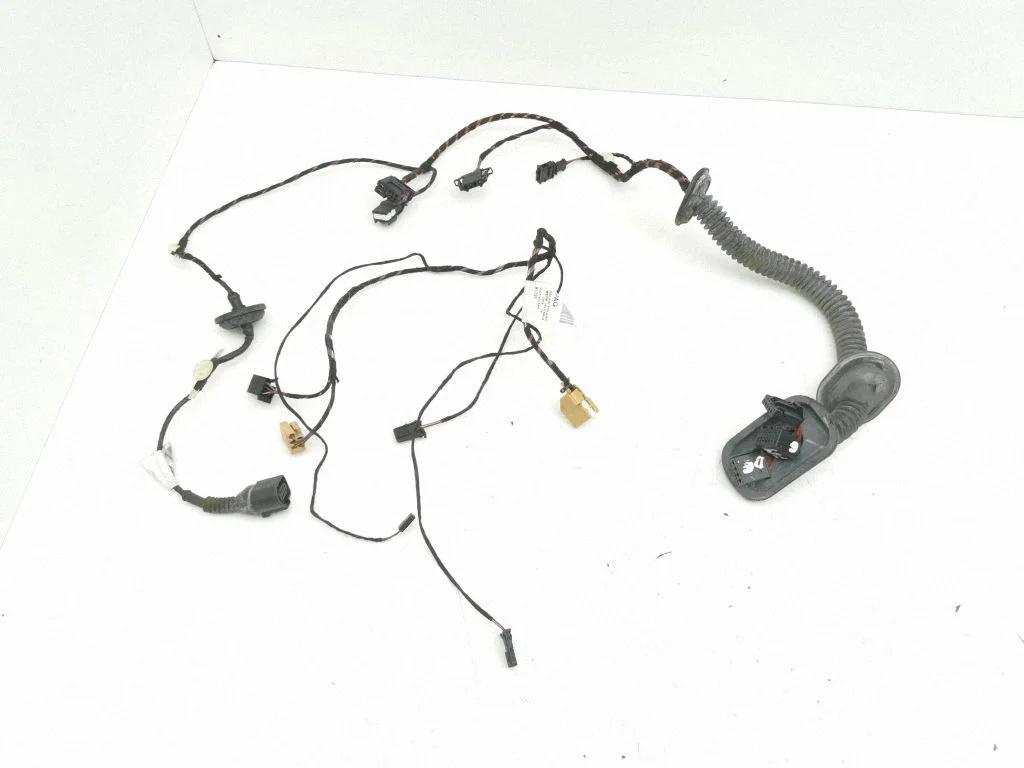 Rear door wiring loom 7L5971694
