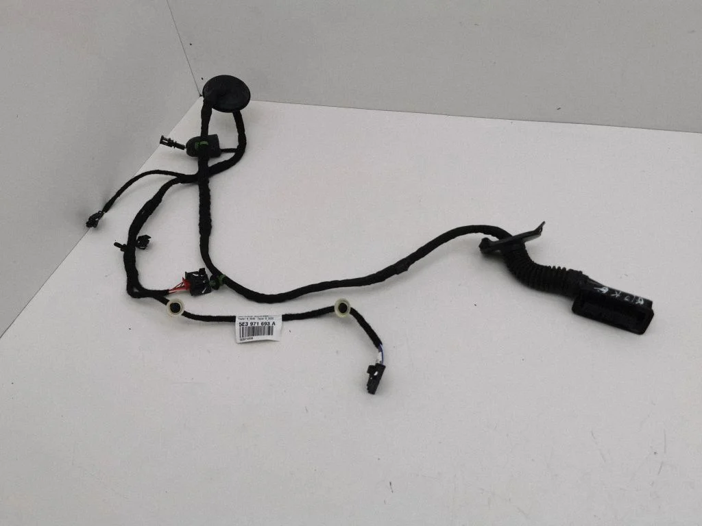 Tagaukse juhtmestik 5E3971693A