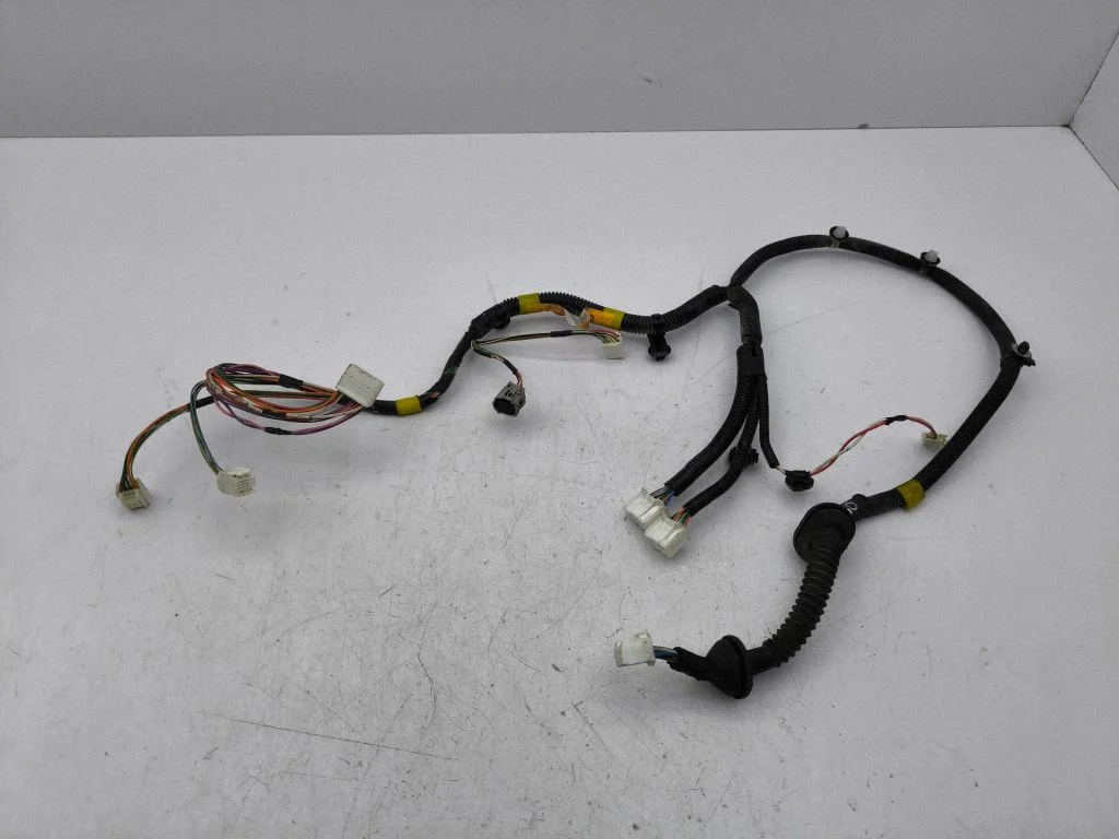 Rear door wiring loom 8215330580A
