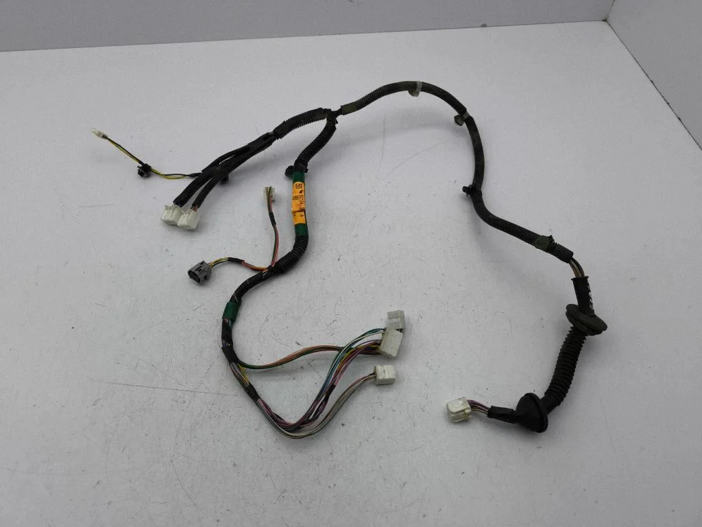 Rear door wiring loom 8215430500A