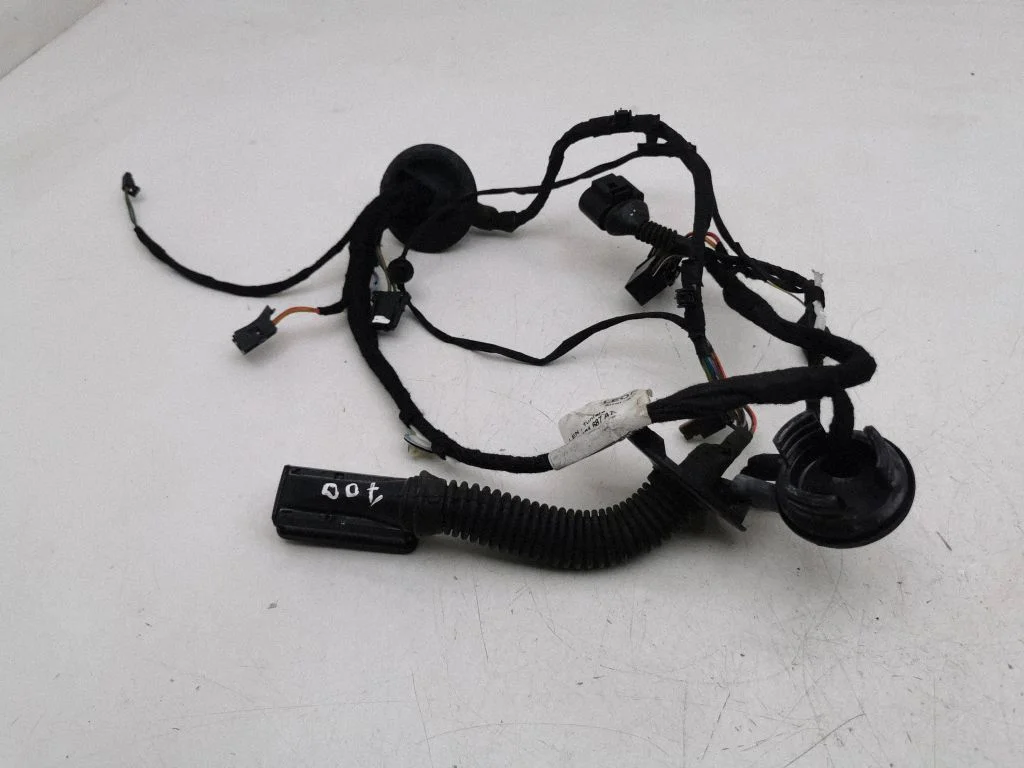 Rear door wiring loom 4G8971687