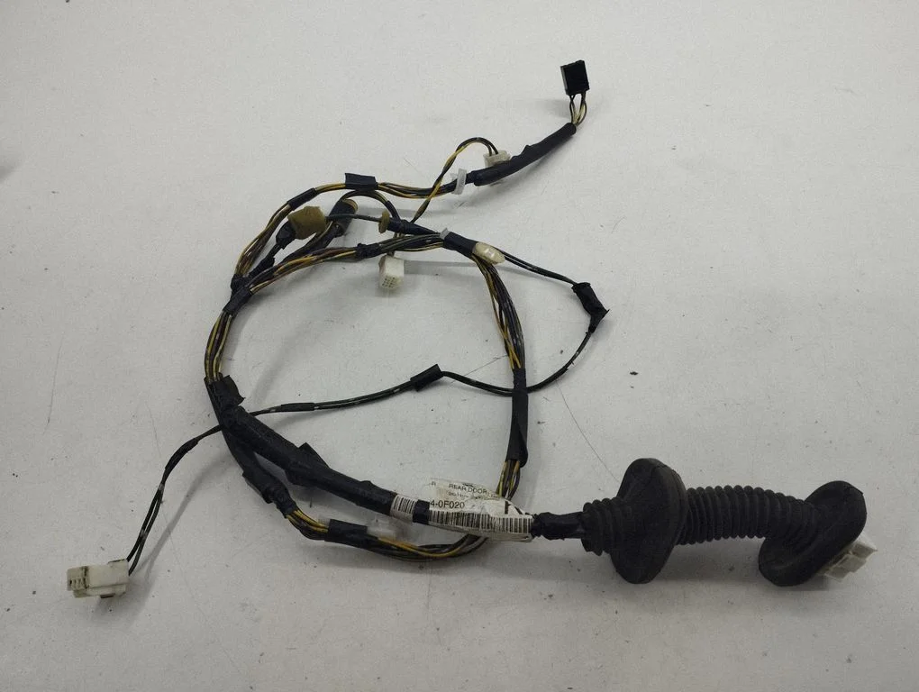 Rear door wiring loom 70358575