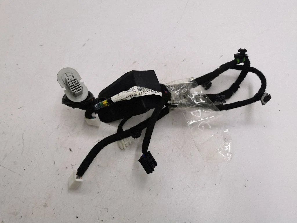 Tagaukse juhtmestik – Mazda CX-5 (2012-2017)