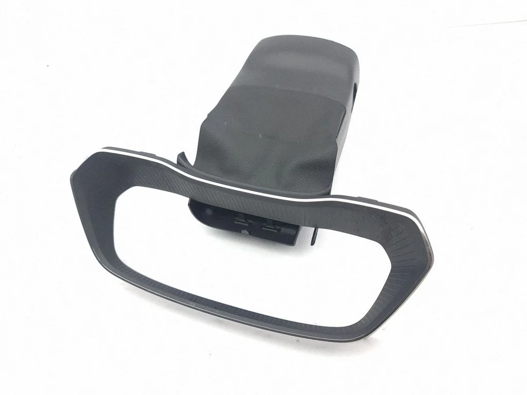 Steering wheel column trim 5E3858566