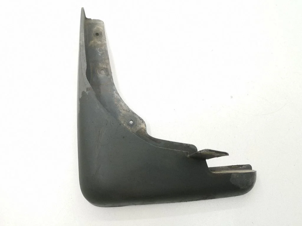Front mudguard 638558H300