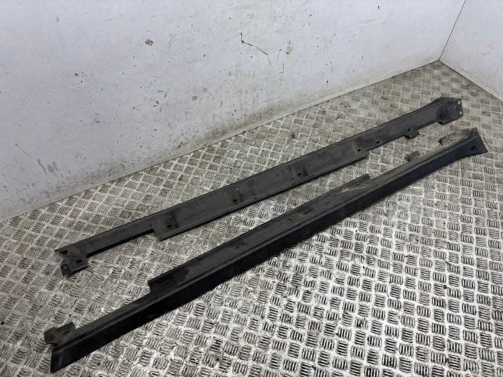 Sill – Lexus RX 450H (2016-)