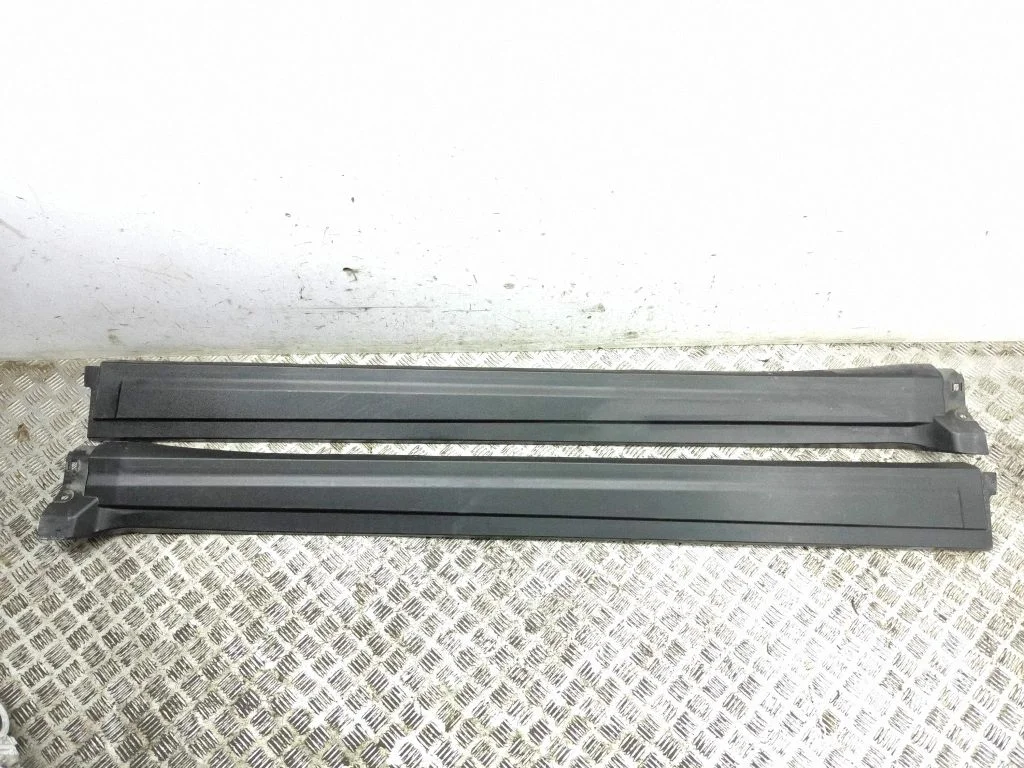 Sill 670040335