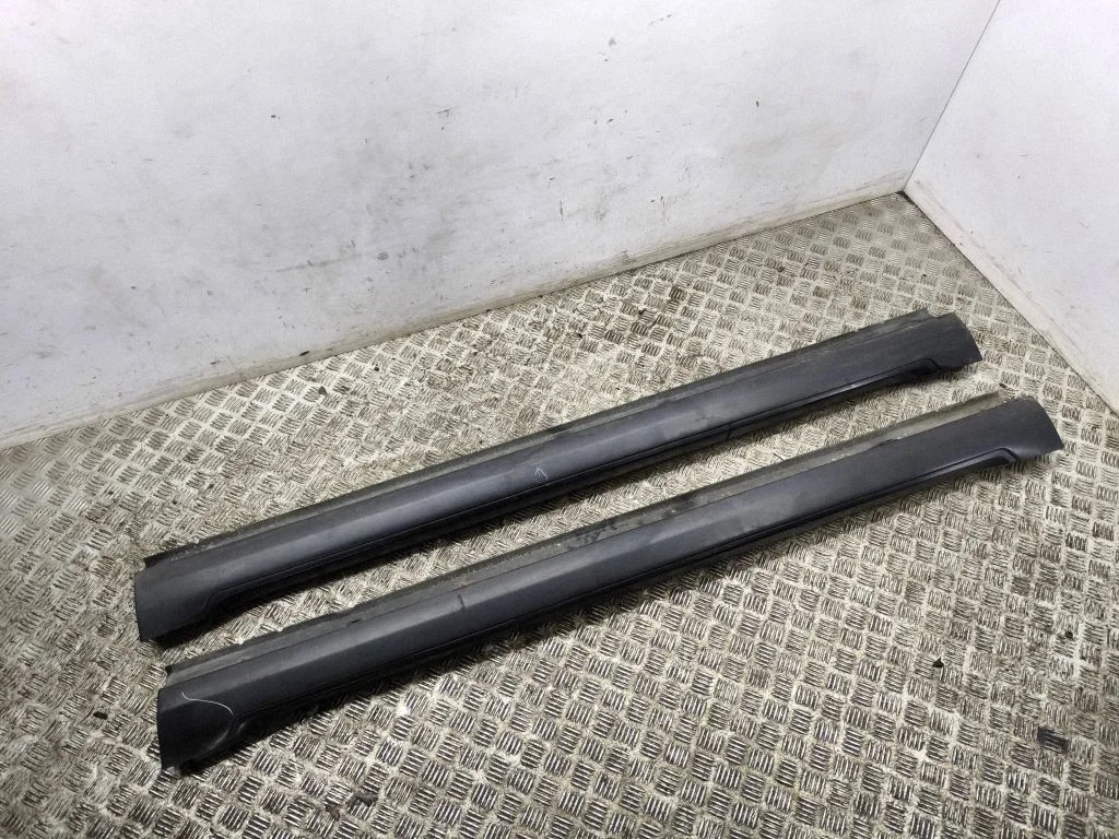 Sill 6512A137