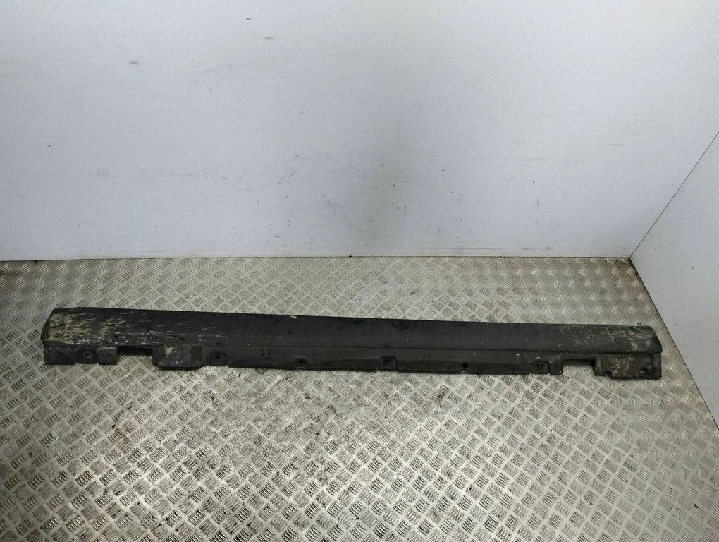 Sill A213690140