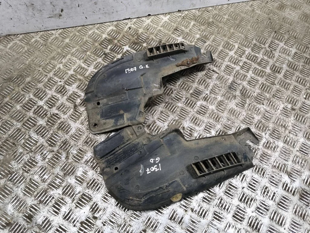 Rear mudguard 78819CD000