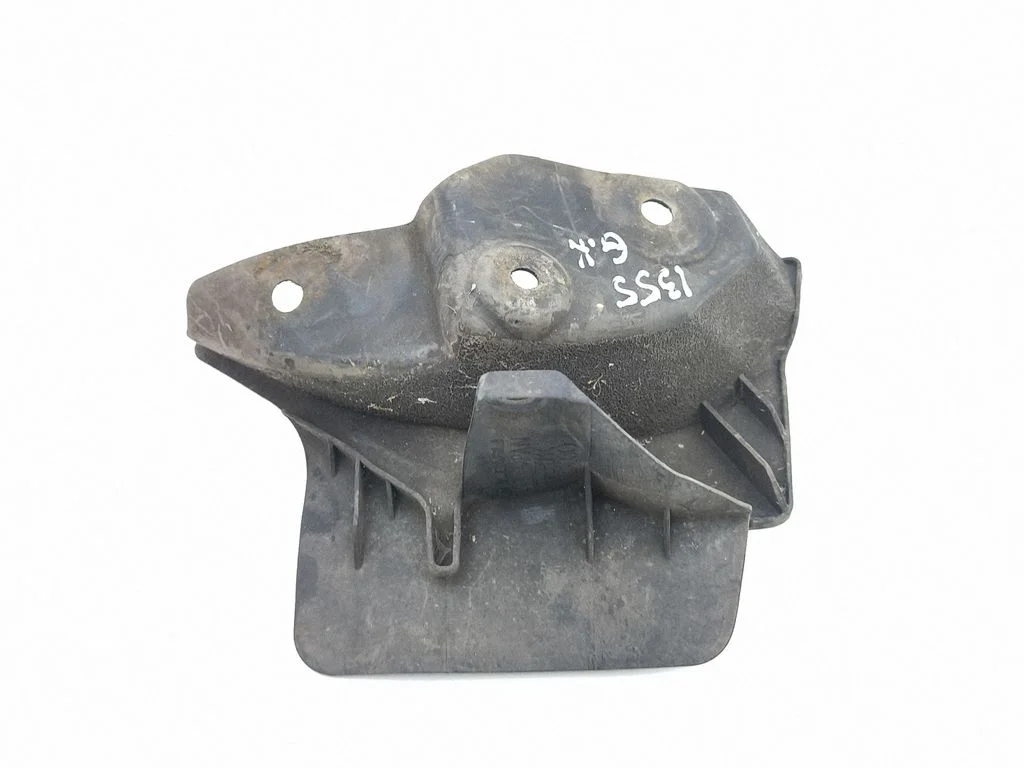Tagumine porikaitse 59123CA030