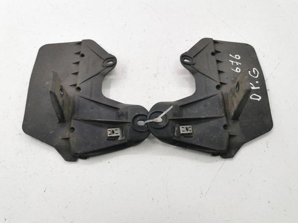 Rear mudguard 8Y0853834B