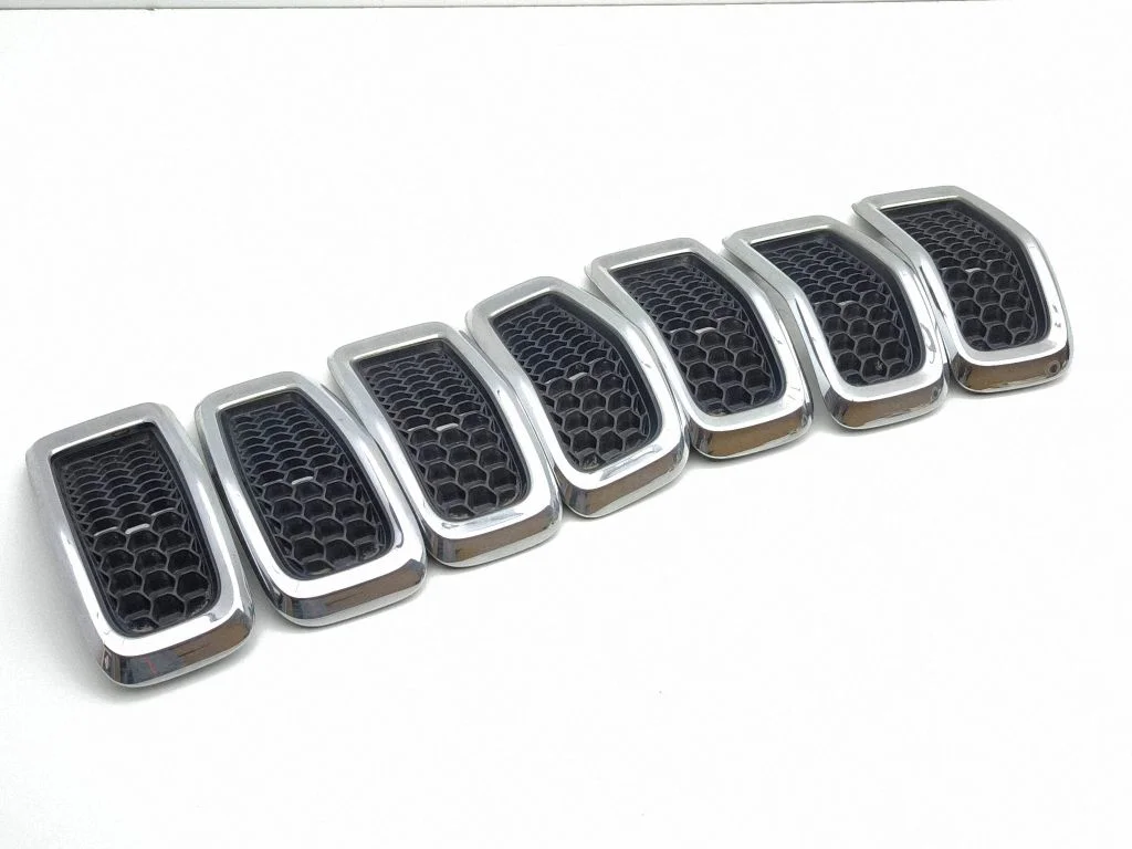 Front grill – Jeep Grand Cherokee (2010-2021)