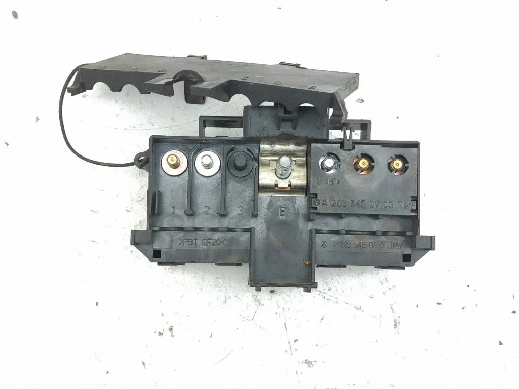 Plusa vadu savienojuma mezgls A2035450803