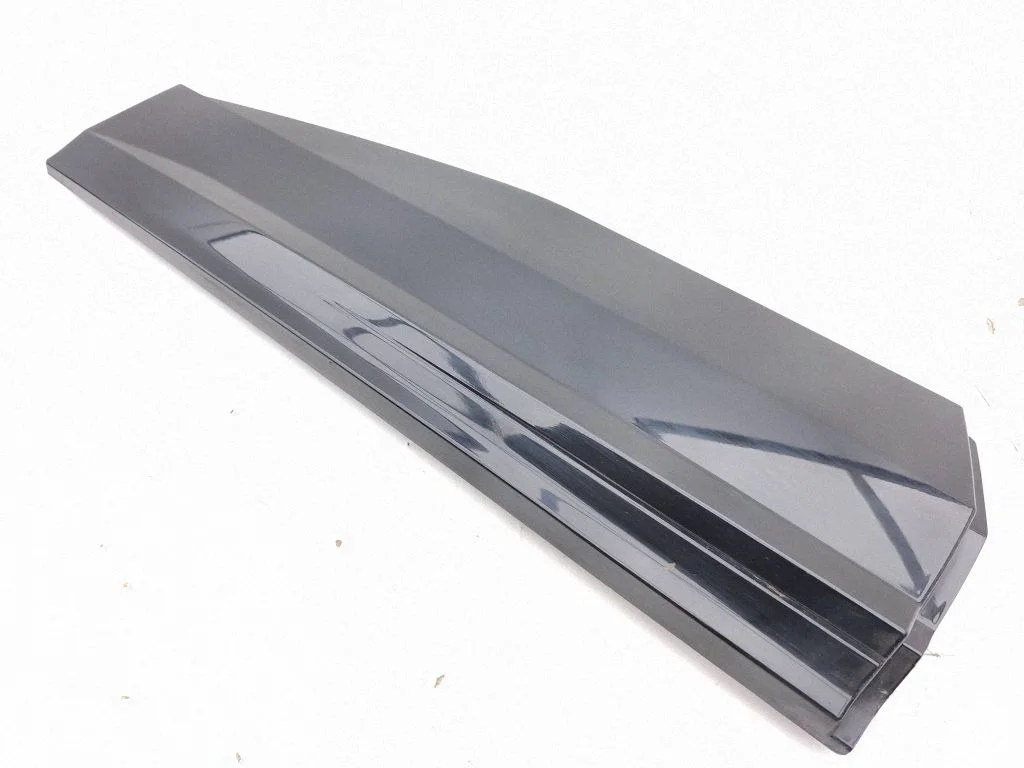 Rear door trim (molding) 9843769880