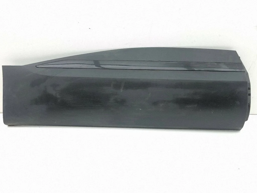 Tagaukse liist (mold) 828766950R