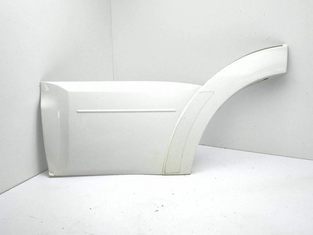 Rear door trim (molding) – left